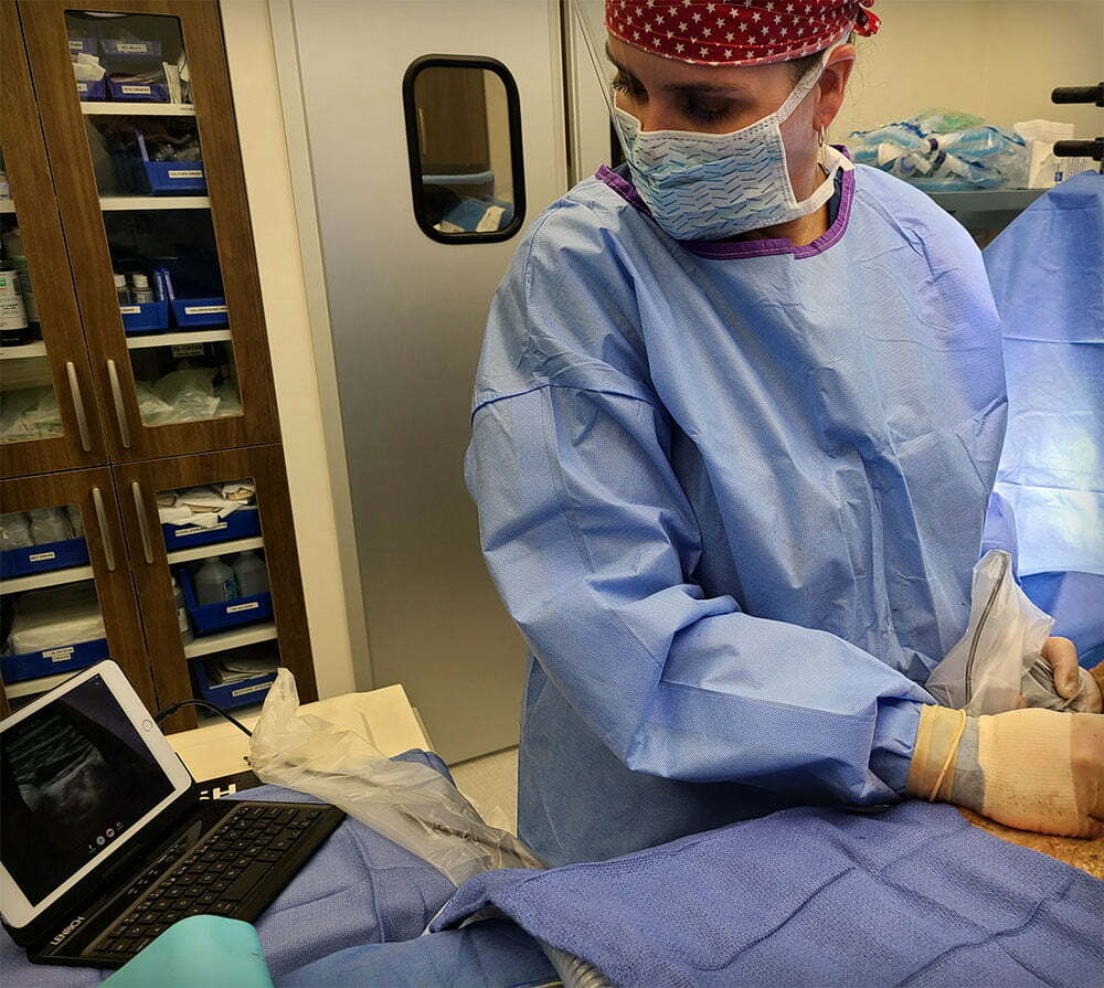 Dr. Kirby Performing a Tap Block Tummy Tuck